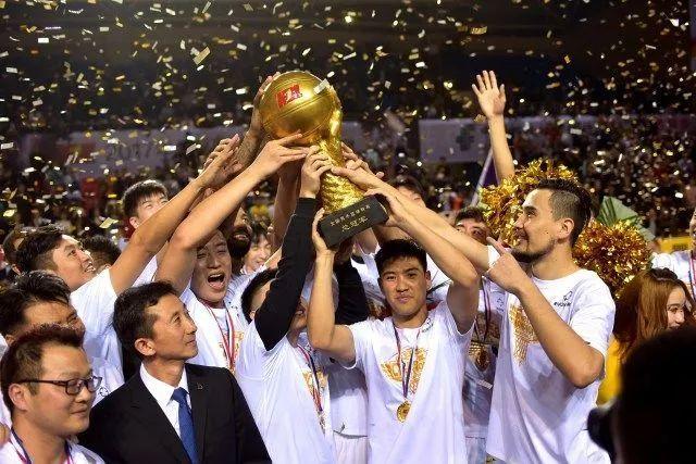 俱乐部杯-邹阳21+9福建大胜宁波 高登25分