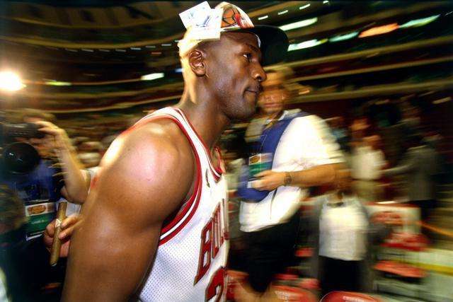 哈登23+8快船虐76人5连胜 步行者送奇才11连败