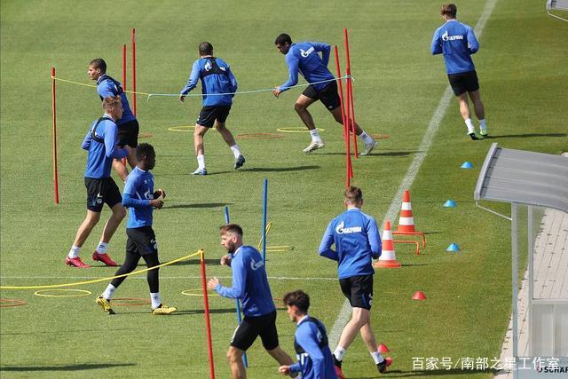 姜伟泽15+8吉林力克北控 周鹏15分深圳胜浙江