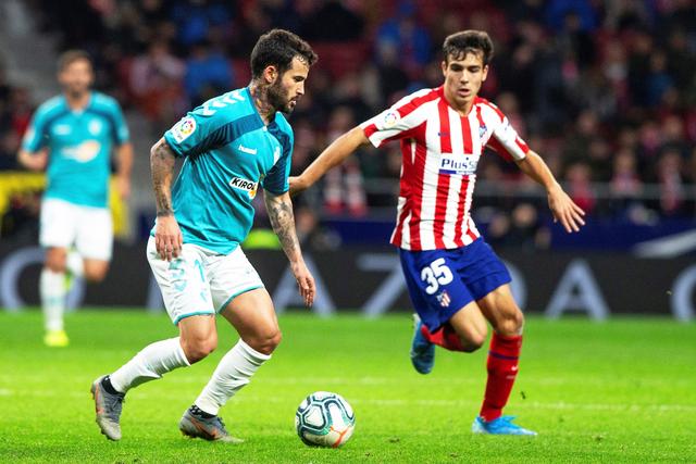 欧冠本菲卡前锋含冤停赛 皇马陷歧视风波难大胜